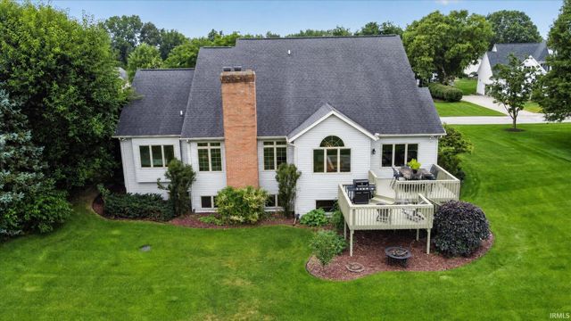 50676 Lakeside Drive, Granger, IN 46530
