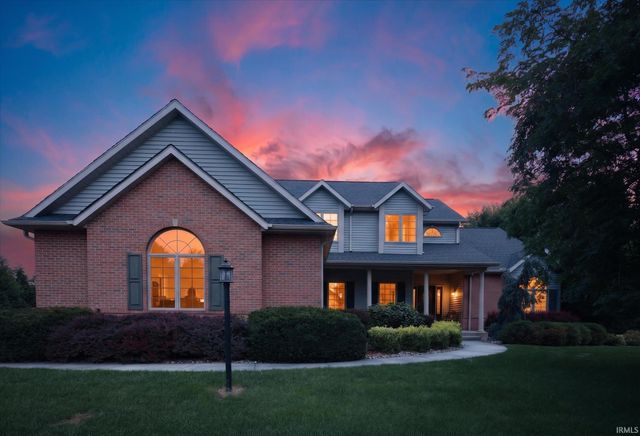 50676 Lakeside Drive, Granger, IN 46530