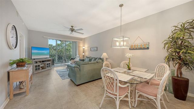 9630 CLUB SOUTH CIRCLE 6202, Sarasota, FL 34238
