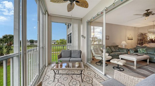 9630 CLUB SOUTH CIRCLE 6202, Sarasota, FL 34238