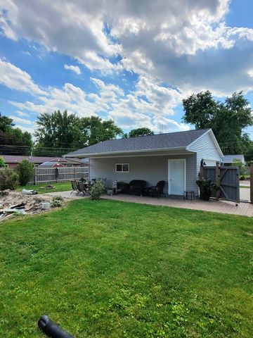 4128 27th Avenue, Rock Island, IL 61201