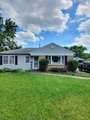 4128 27th Avenue, Rock Island, IL 61201