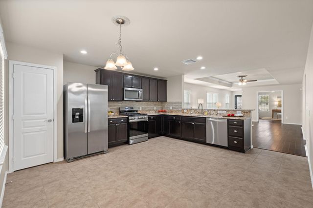 2811 Cone Flower Drive, Richmond, TX 77469