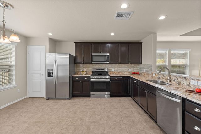 2811 Cone Flower Drive, Richmond, TX 77469