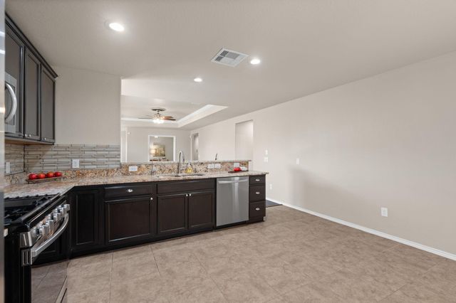 2811 Cone Flower Drive, Richmond, TX 77469