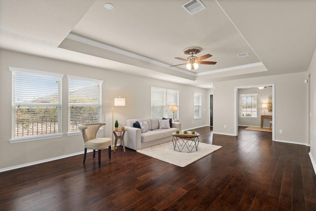 2811 Cone Flower Drive, Richmond, TX 77469