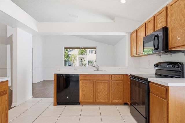 1004 CRISTELLE JEAN DRIVE, Ruskin, FL 33570