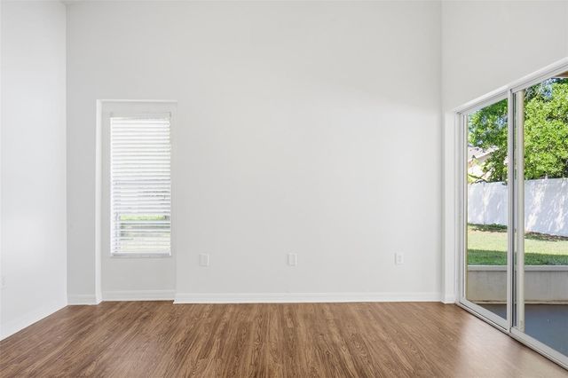 1004 CRISTELLE JEAN DRIVE, Ruskin, FL 33570