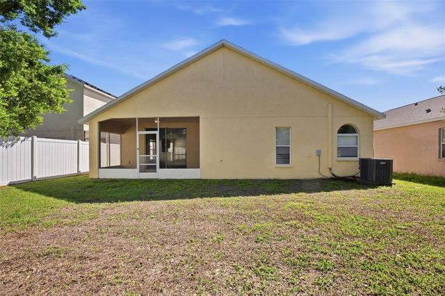 1004 CRISTELLE JEAN DRIVE, Ruskin, FL 33570