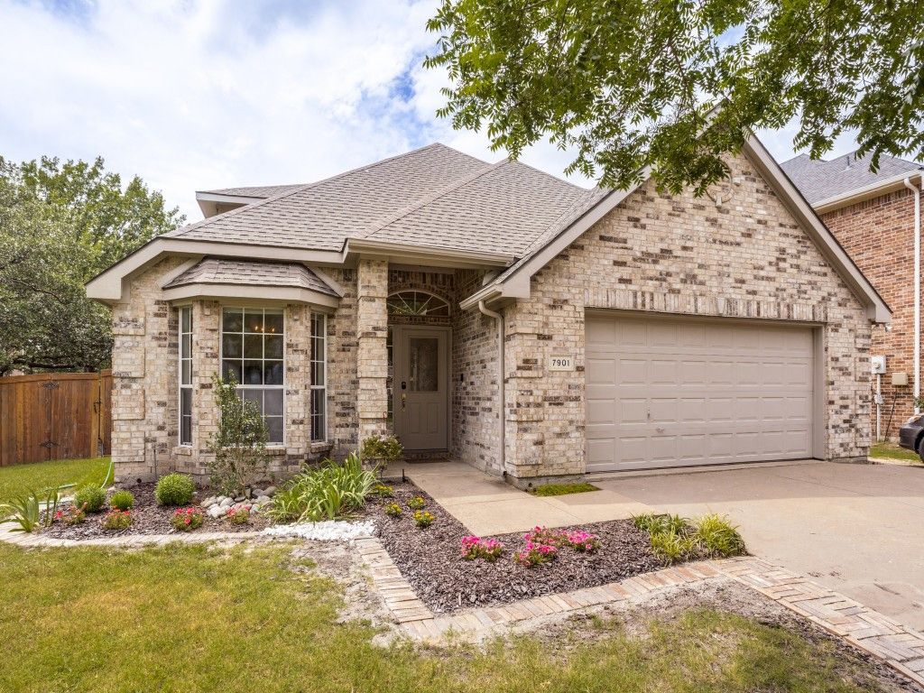 7901 Stonehaven Lane, Rowlett, TX 75089