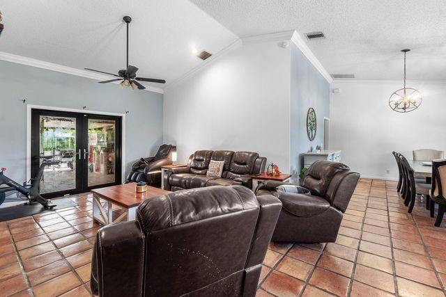 18429 Sycamore Drive W, Loxahatchee, FL 33470