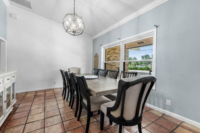 18429 Sycamore Drive W, Loxahatchee, FL 33470