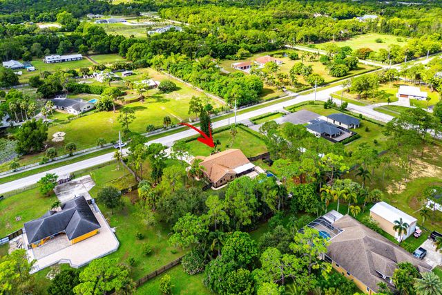 18429 Sycamore Drive W, Loxahatchee, FL 33470