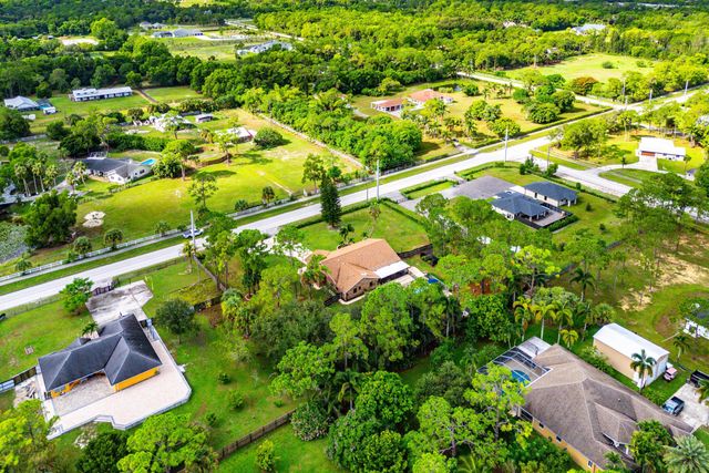 18429 Sycamore Drive W, Loxahatchee, FL 33470