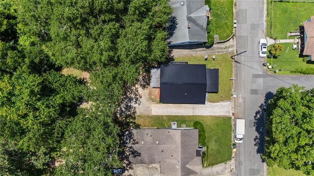 16 Crescent Avenue SW, Rome, GA 30161