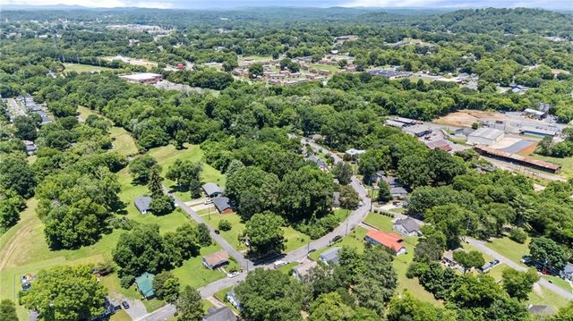 16 Crescent Avenue SW, Rome, GA 30161