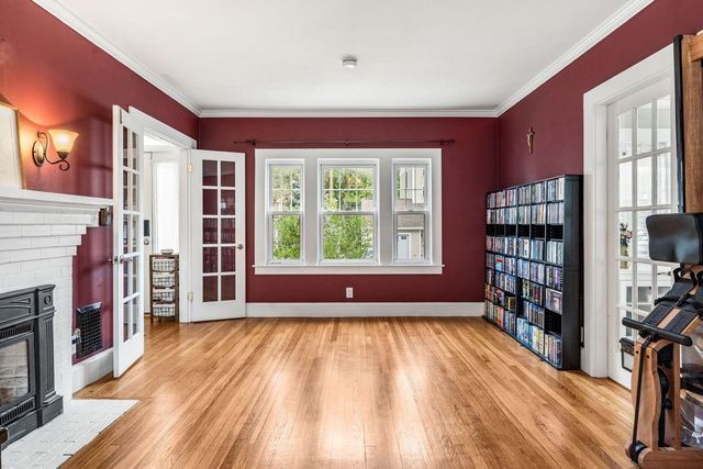 9 Bennett Street, Nashua, NH 03064