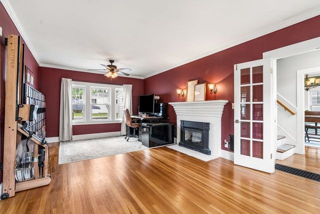 9 Bennett Street, Nashua, NH 03064