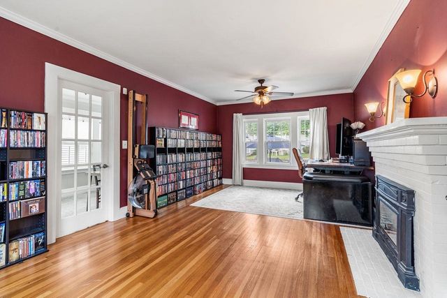 9 Bennett Street, Nashua, NH 03064