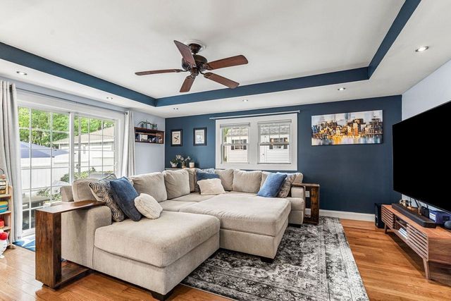 9 Bennett Street, Nashua, NH 03064