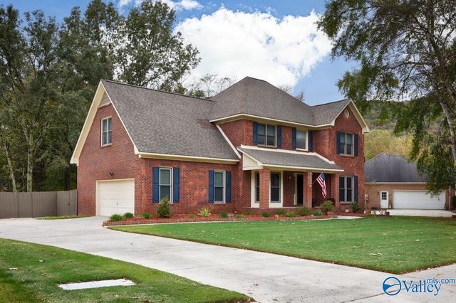 4835 Cove Creek Drive, Brownsboro, AL 35741