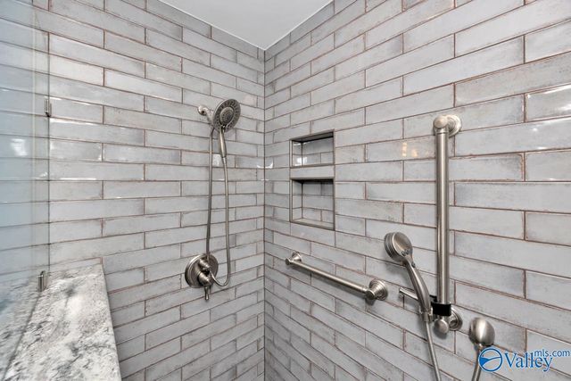 4835 Cove Creek Drive, Brownsboro, AL 35741