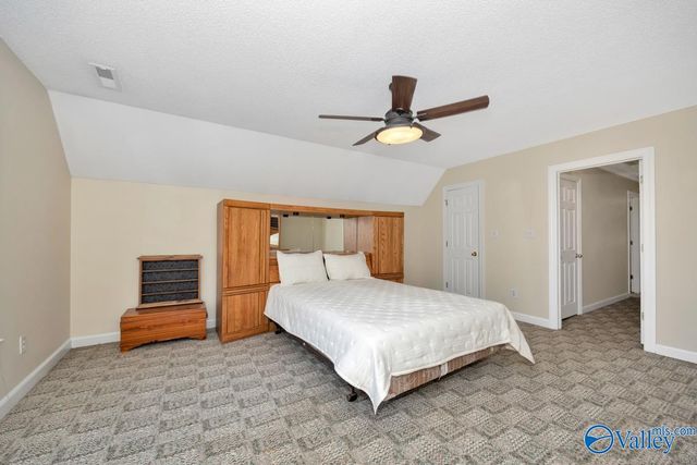 4835 Cove Creek Drive, Brownsboro, AL 35741