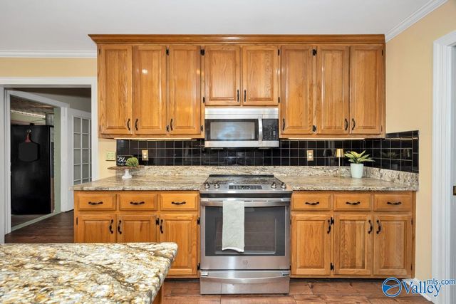 4835 Cove Creek Drive, Brownsboro, AL 35741