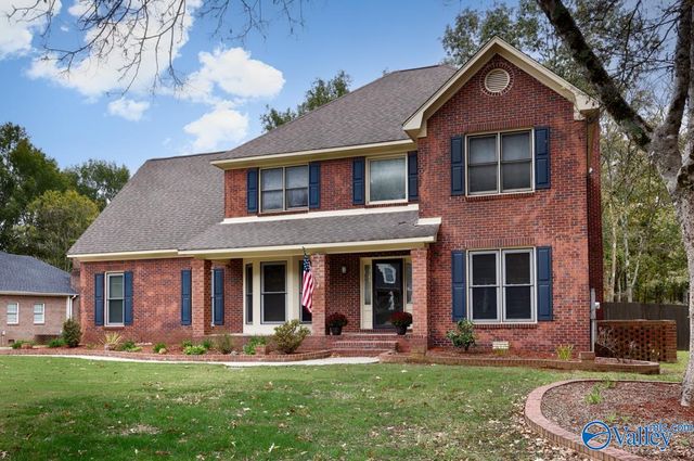 4835 Cove Creek Drive, Brownsboro, AL 35741