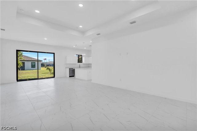 1021 Chiquita BLVD N, Cape Coral, FL 33993