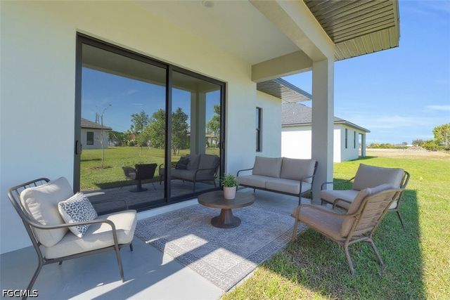 1021 Chiquita BLVD N, Cape Coral, FL 33993