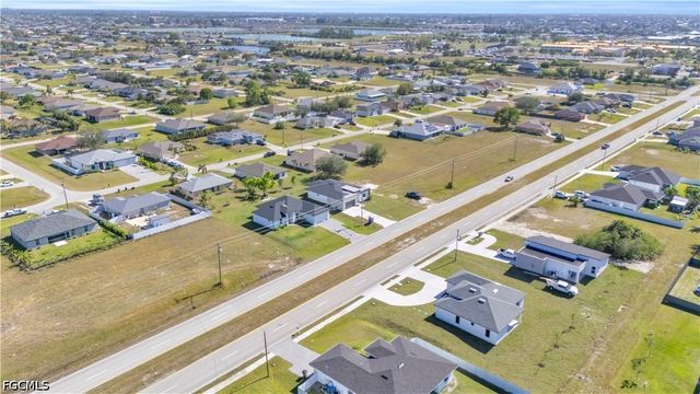1021 Chiquita BLVD N, Cape Coral, FL 33993