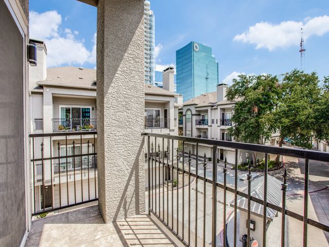 2201 Wolf Street 4206, Dallas, TX 75201