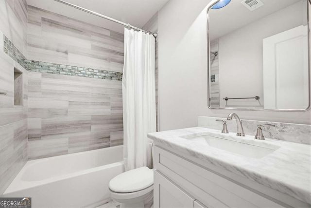 343 Pine Grove Road, Roswell, GA 30075