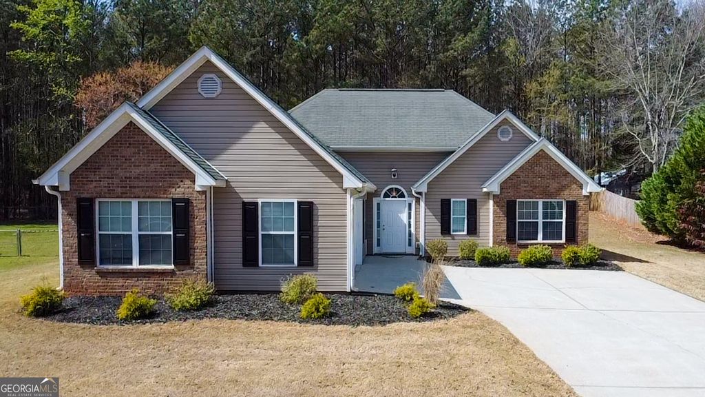 1360 Stag Run Drive, Mansfield, GA 30055