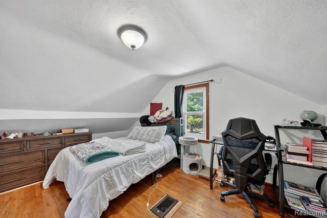 2861 John R Road, Rochester Hills, MI 48307