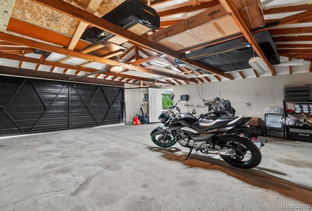 2861 John R Road, Rochester Hills, MI 48307