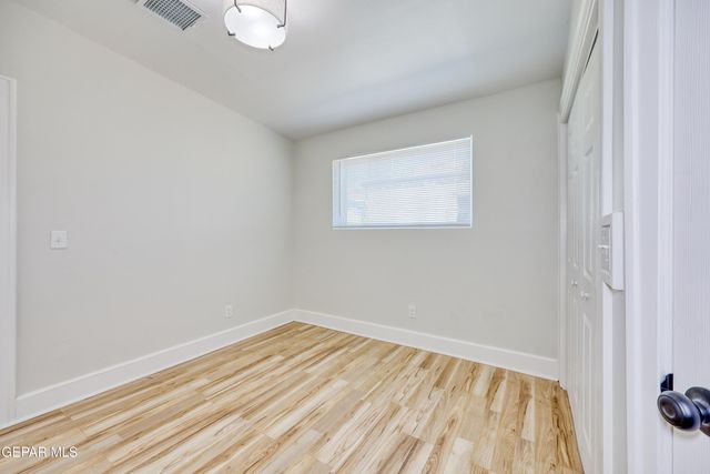1307 E CALIFORNIA Avenue, El Paso, TX 79902