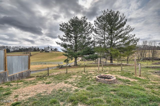 12338 Reedy Creek Road, Bristol, VA 24202