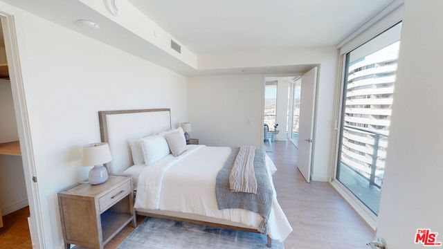 11750 Wilshire Boulevard 1811, Los Angeles, CA 90025