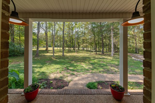 4757 Wildberry Ln, Chapel Hill, TN 37034