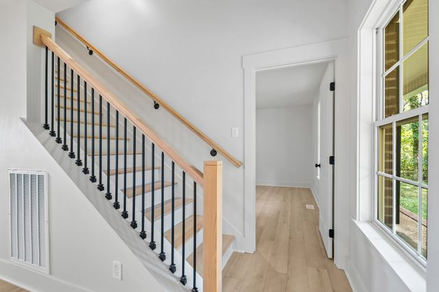 4757 Wildberry Ln, Chapel Hill, TN 37034