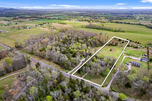 4757 Wildberry Ln, Chapel Hill, TN 37034