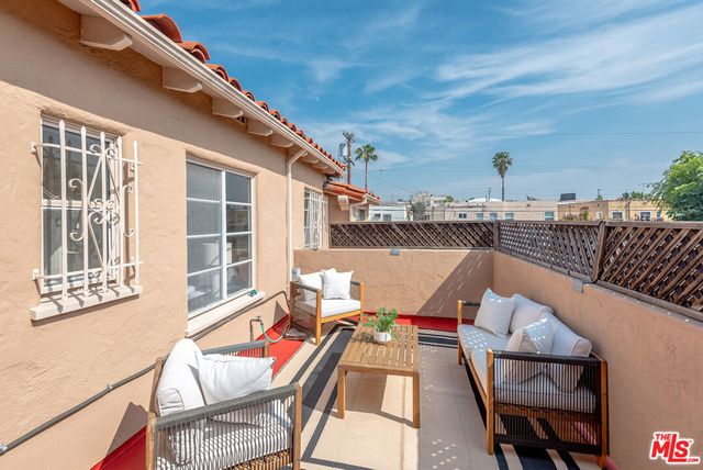 108 S Formosa Avenue, Los Angeles, CA 90036