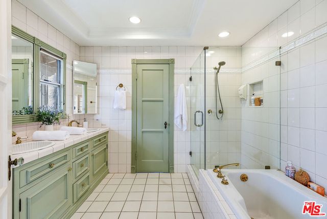 108 S Formosa Avenue, Los Angeles, CA 90036