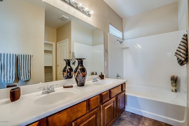 17610 W PORT ROYALE Lane, Surprise, AZ 85388