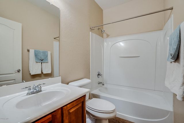 17610 W PORT ROYALE Lane, Surprise, AZ 85388