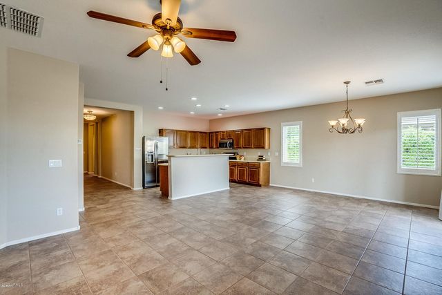 17610 W PORT ROYALE Lane, Surprise, AZ 85388