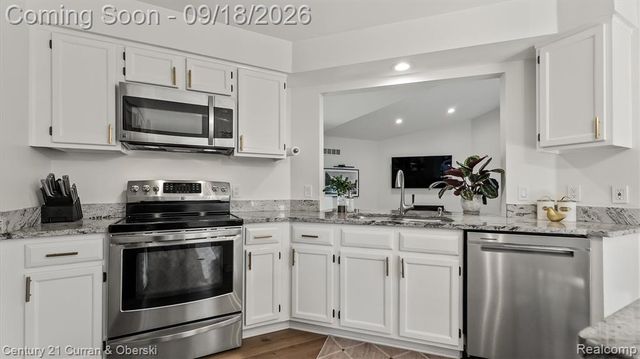 45093 Middlebury Court, Canton, MI 48188