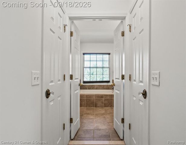 45093 Middlebury Court, Canton, MI 48188